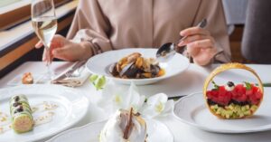 découvrez une expérience culinaire inoubliable alliant saveurs authentiques et créativité dans chaque plat.